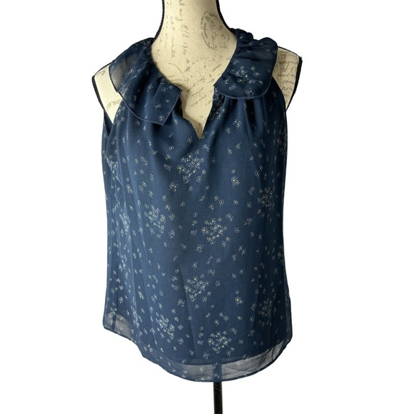 Cabi Ever Tank Top Floral Navy Blue‎ Split V Neck #3984 Women's Small - Picture 1 of 7